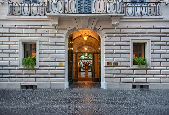 Hotel de Russie, Via del Babuino, Piazza del Popolo