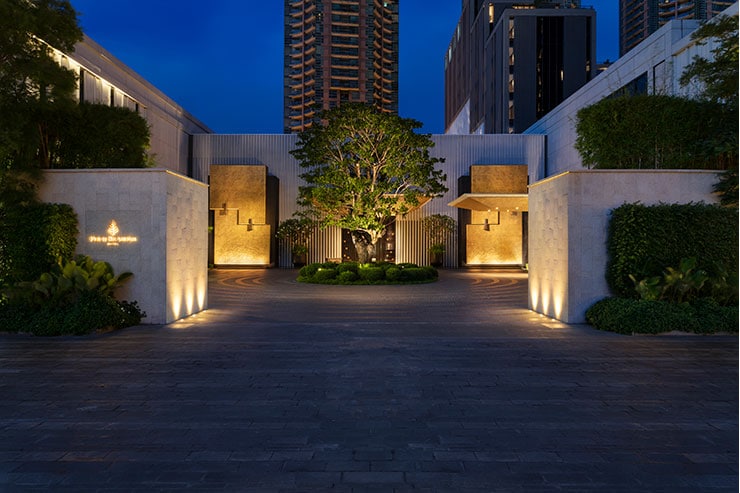 Four Seasons Hotel Bangkok at Chao Phraya River, Bangkok, Thailand (photo 2)