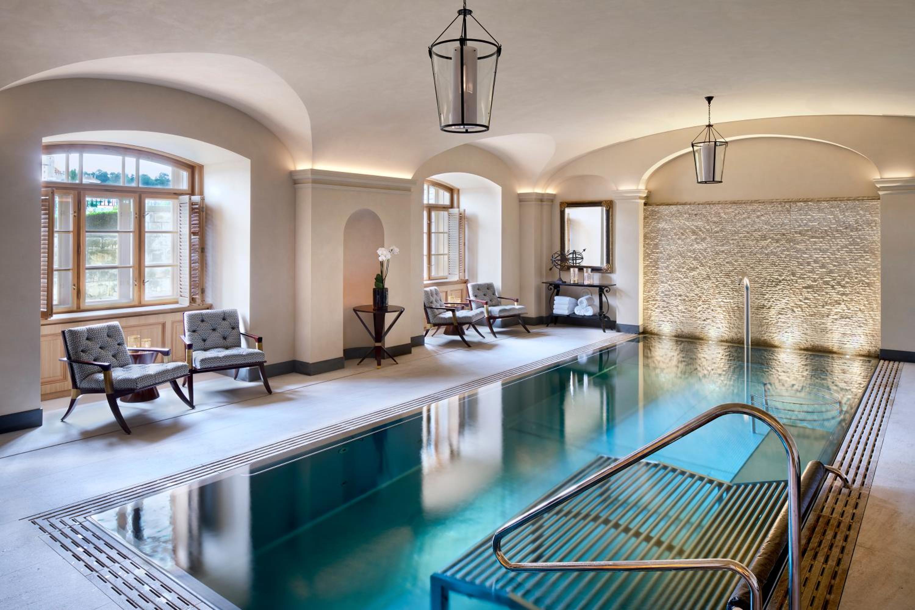 Four Seasons Hotel Prague, Prague, Czech Republic (photo 6)