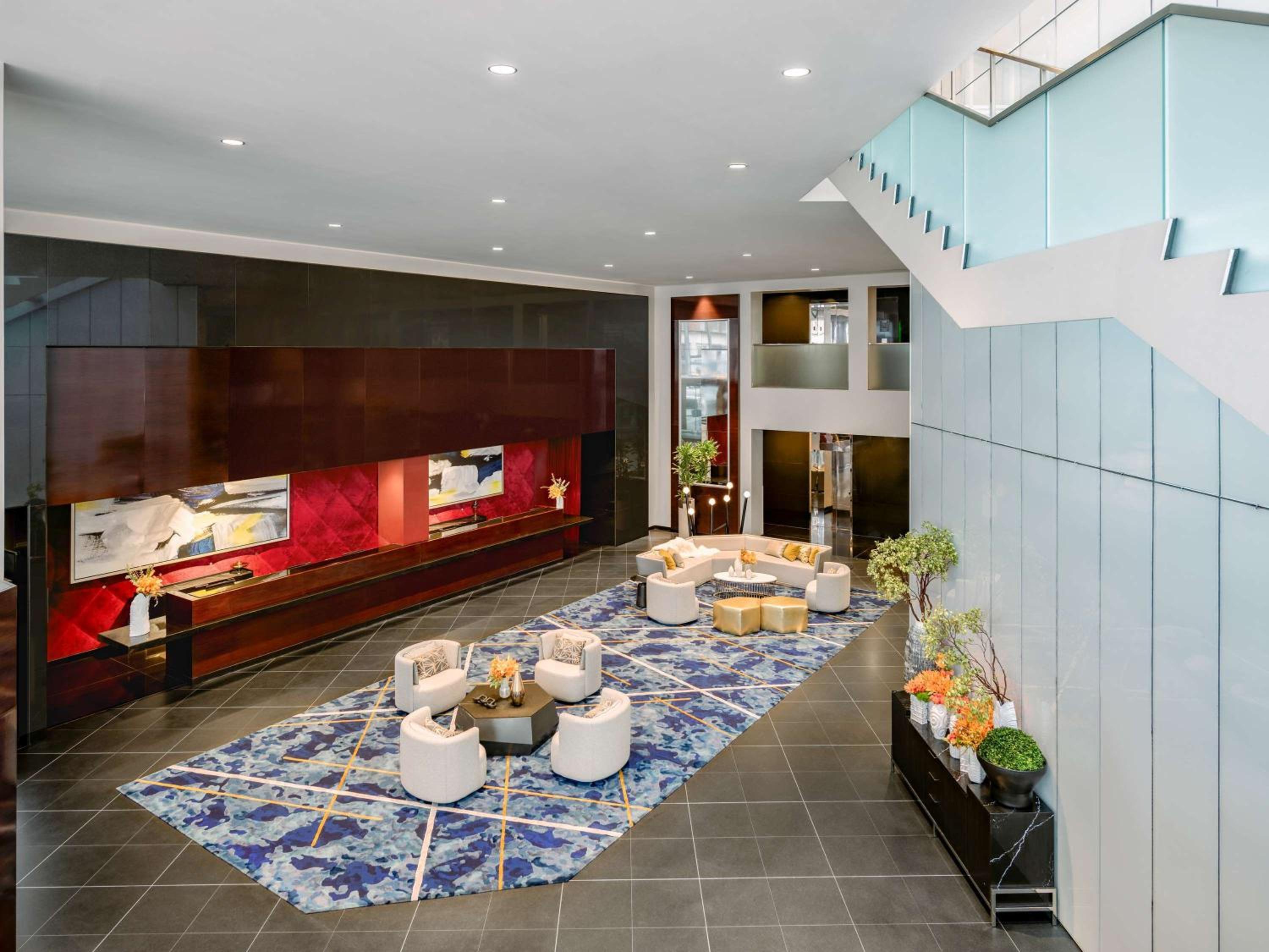 Sofitel Chicago Magnificent Mile, Chicago, United States (photo 2)