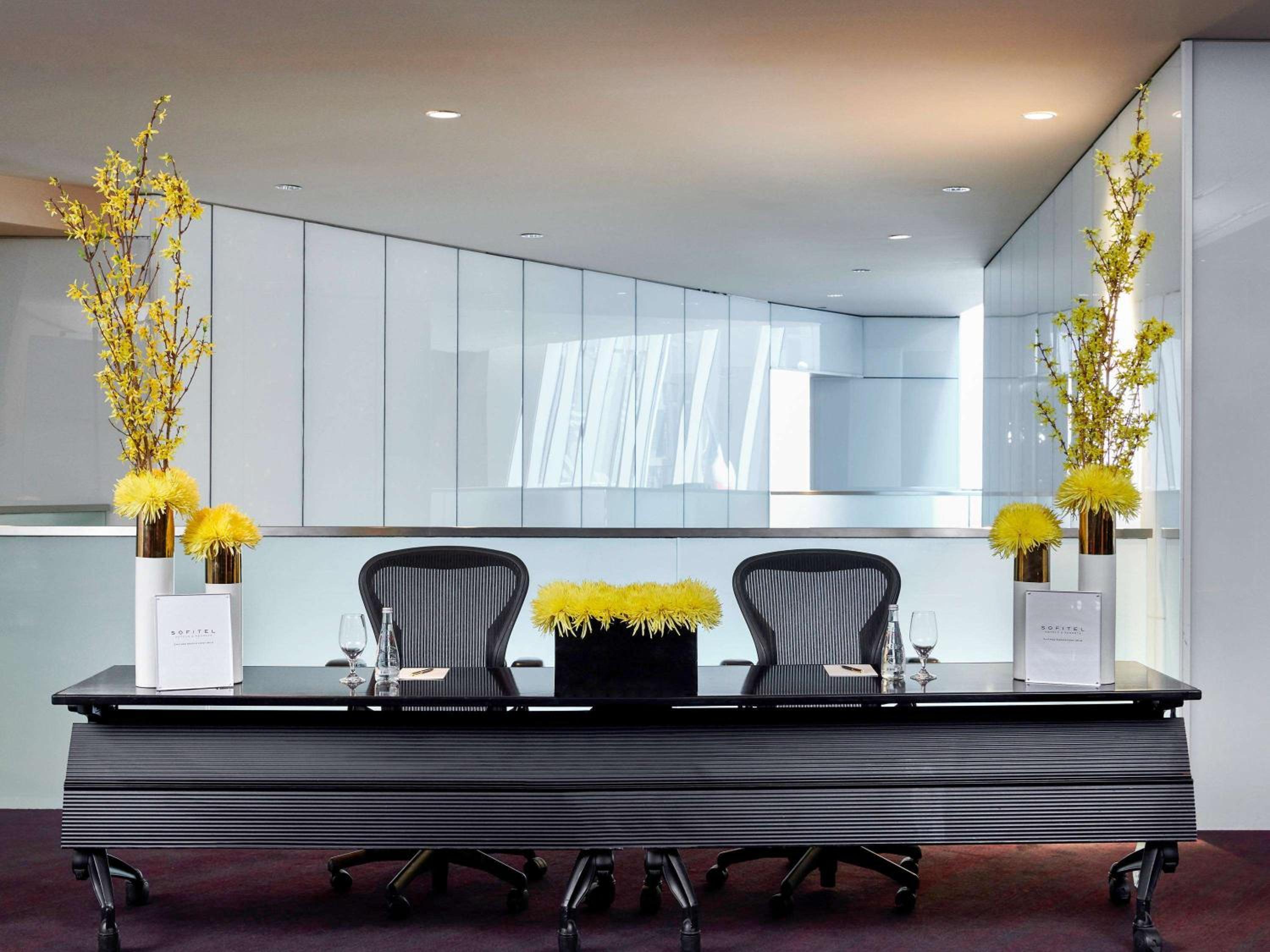Sofitel Chicago Magnificent Mile, Chicago, United States (photo 3)