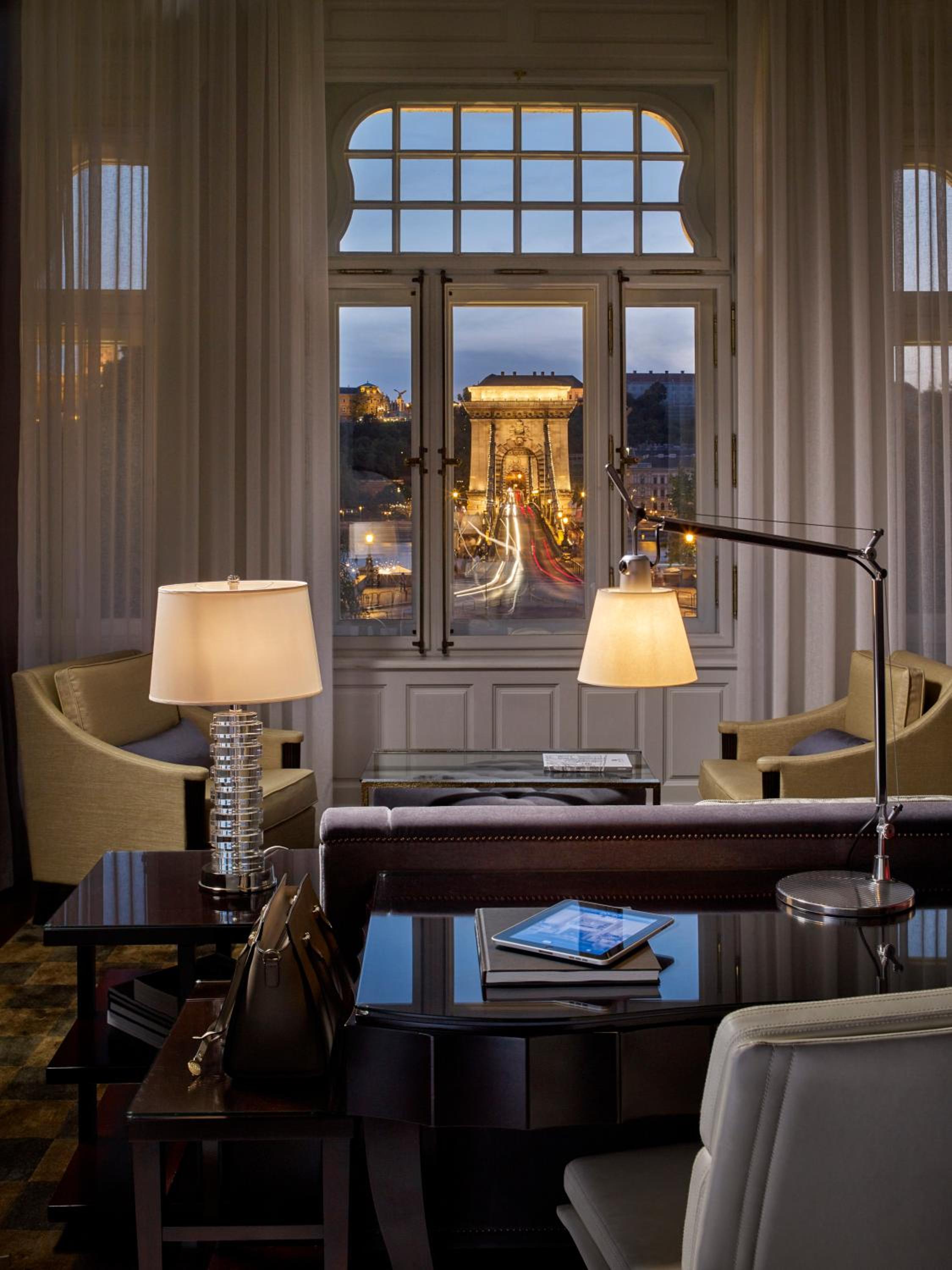 Four Seasons Hotel Gresham Palace Budapest, Budapest, Hungary (photo 5)