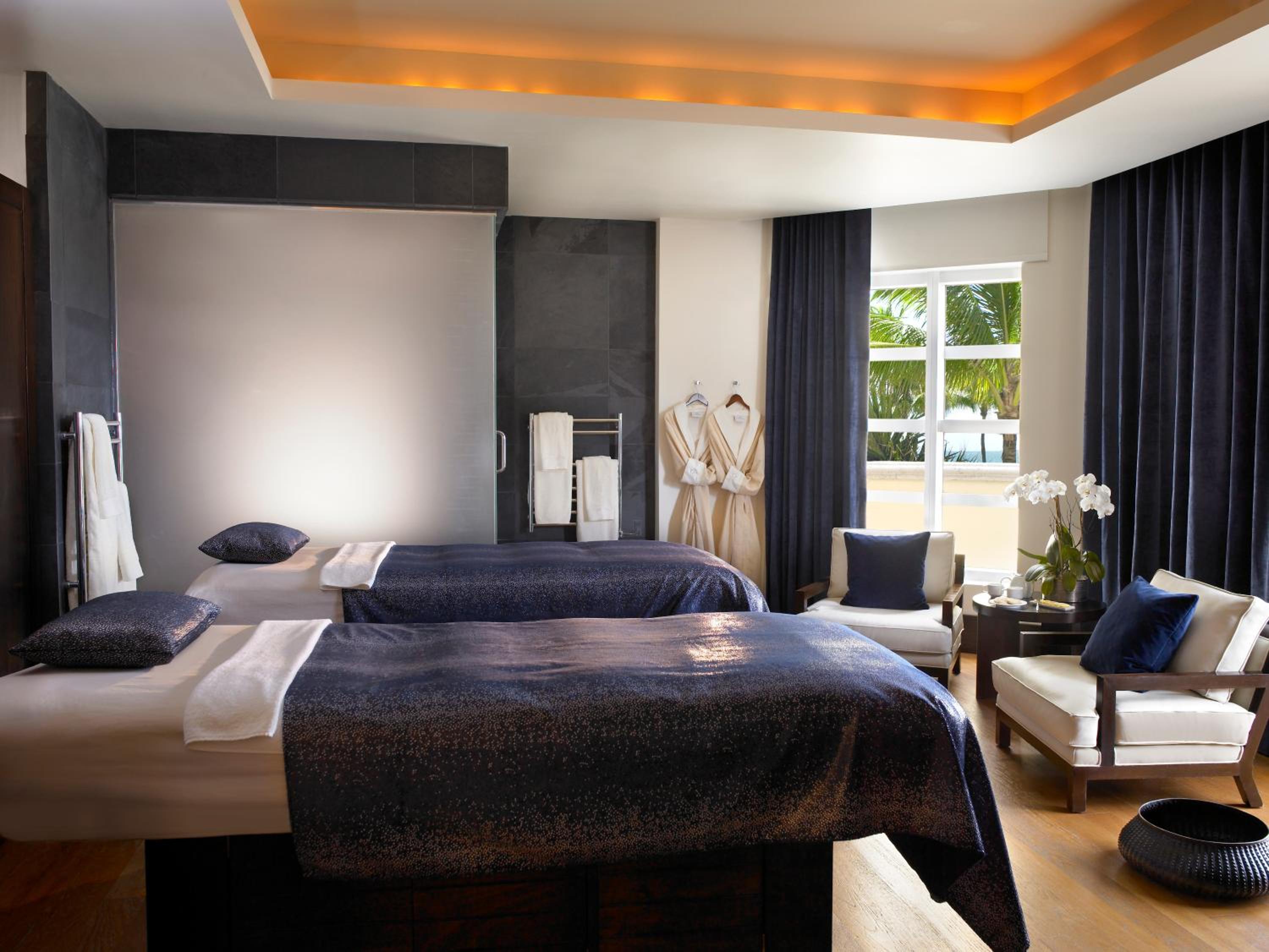 Acqualina Resort & Residences, Sunny Isles Beach, Florida, United States (photo 5)