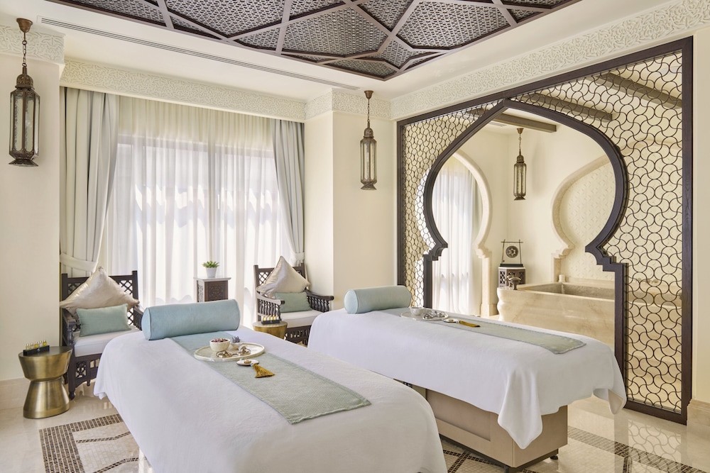 Emirates Palace Mandarin Oriental, Abu Dhabi, United Arab Emirates (photo 6)