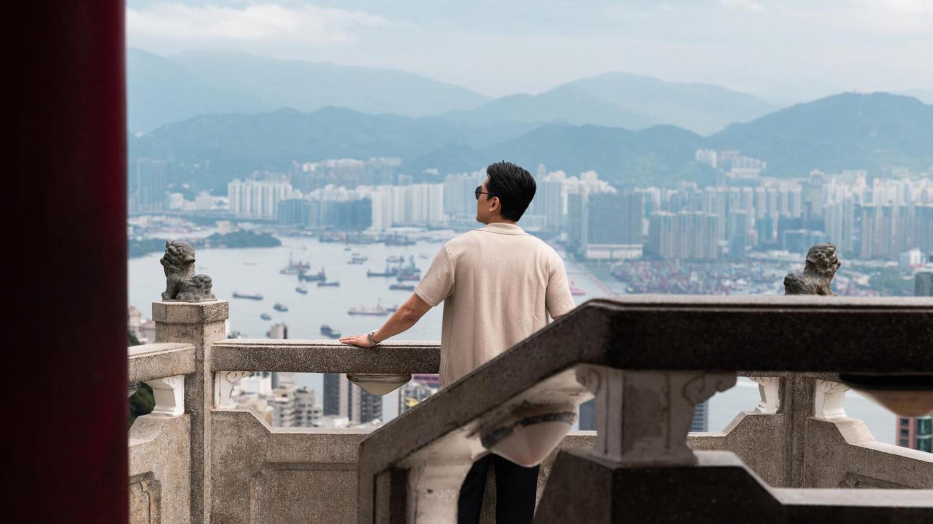 Four Seasons Hotel Hong Kong, Hong Kong, Hong Kong (photo 6)