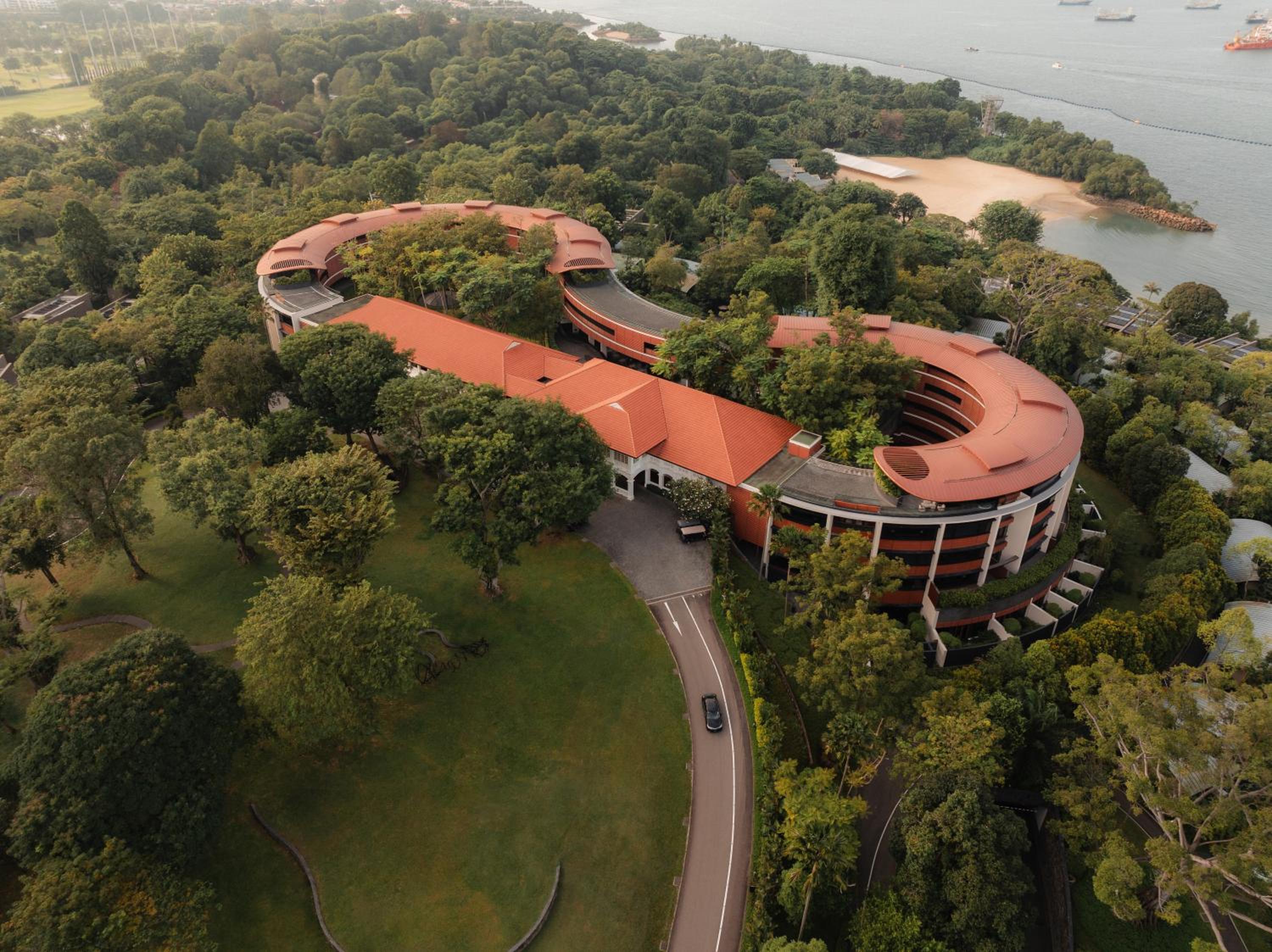 The Best Luxury Hotels in Singapore, Honestly Ranked