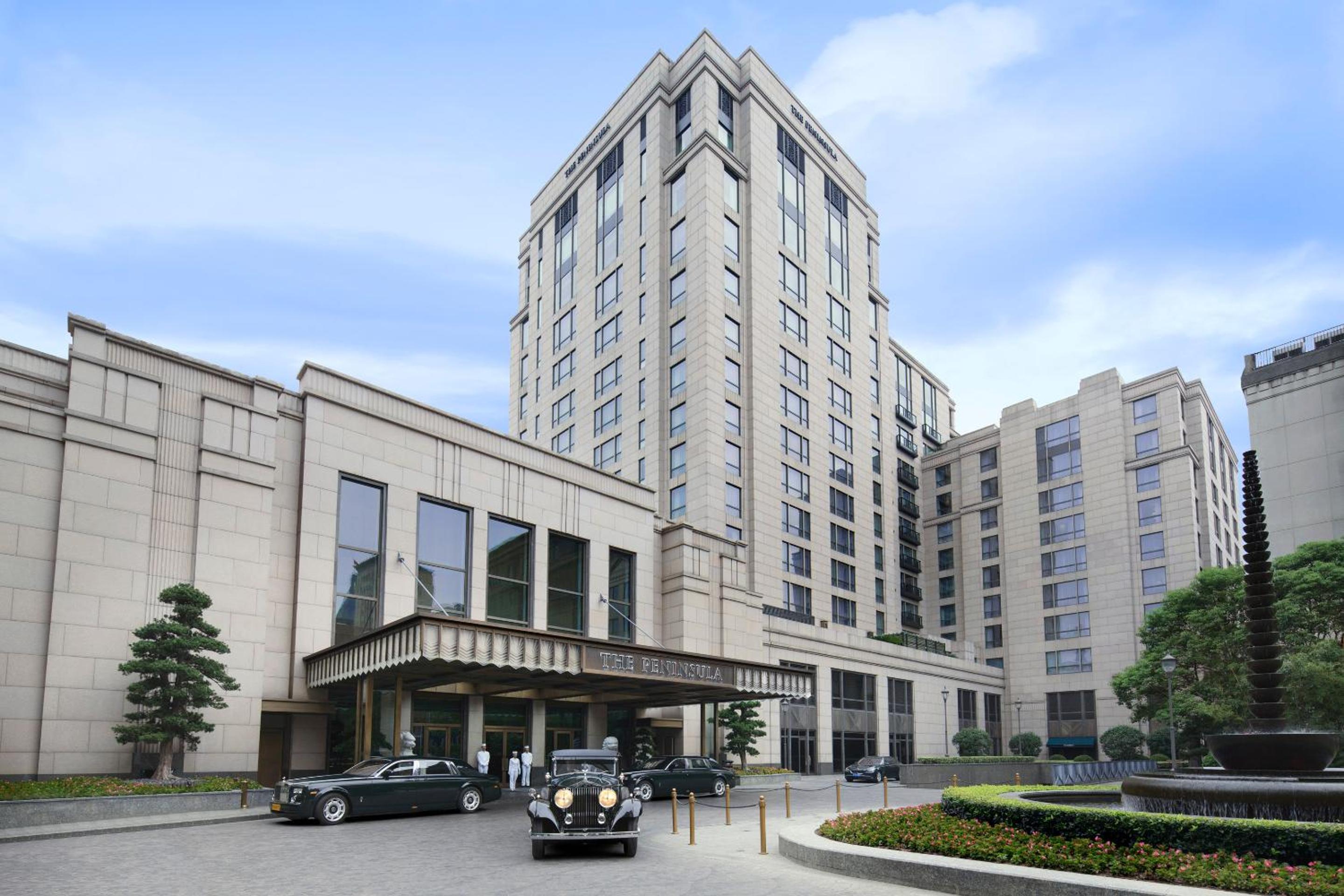 The Best Luxury Hotels in Shanghai, Honestly Ranked