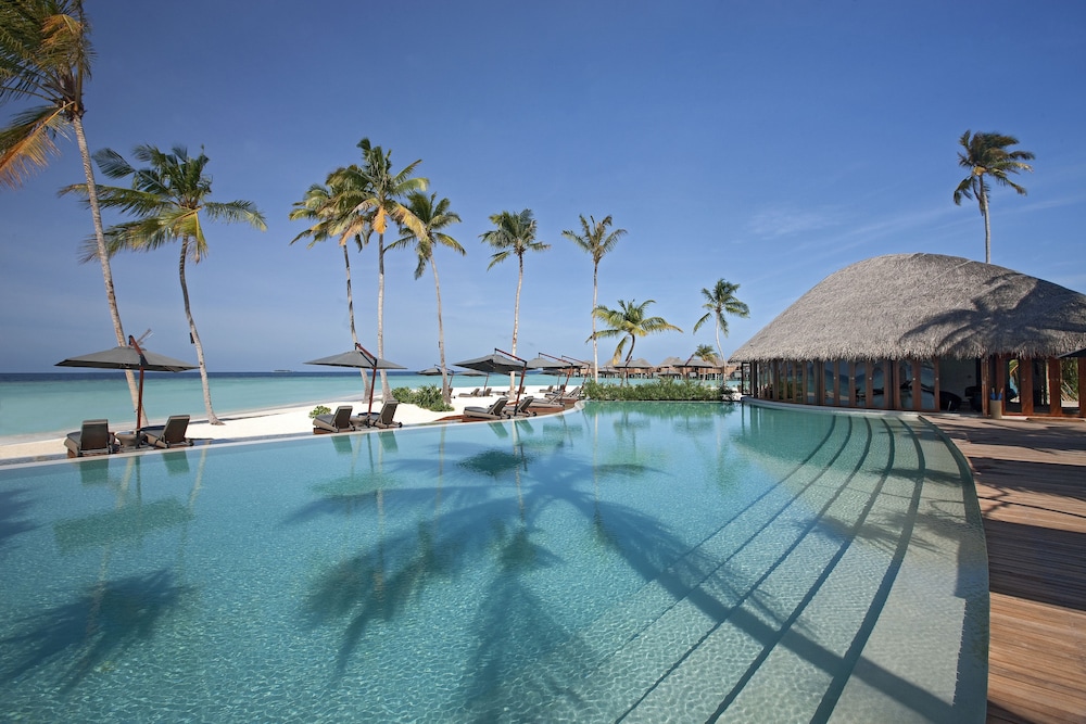 Constance Halaveli Maldives, North Ari Atoll, Maldives (photo 5)