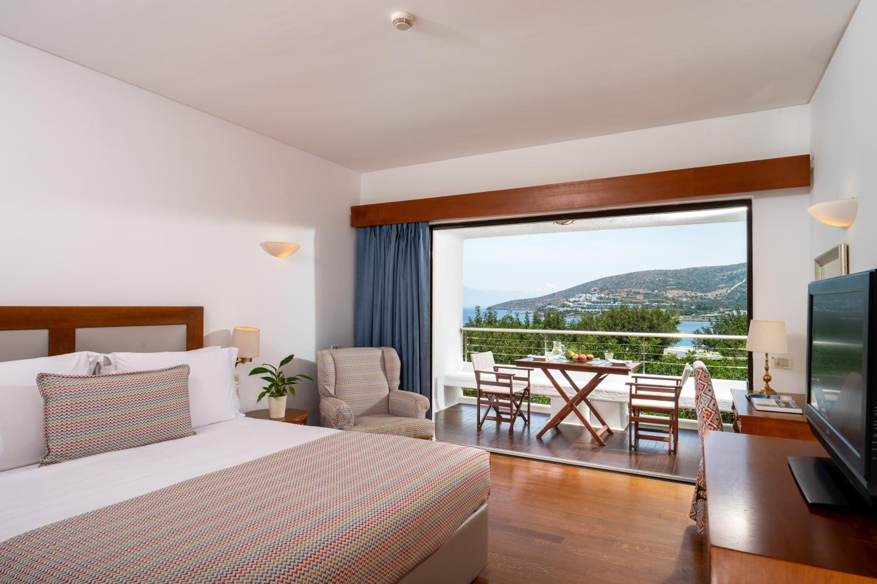 Elounda Beach Hotel & Villas, Elounda, Crete, Greece (photo 5)