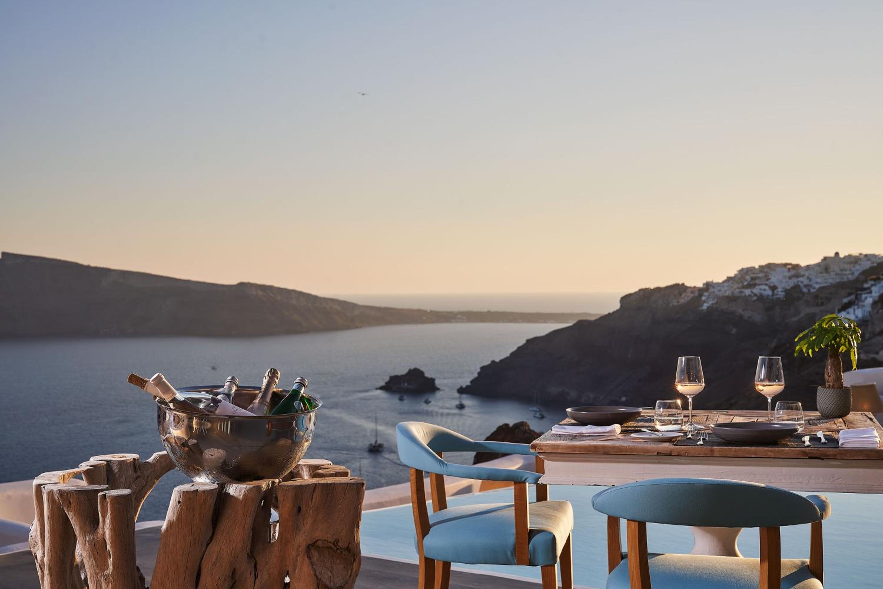 Katikies Santorini Gea House