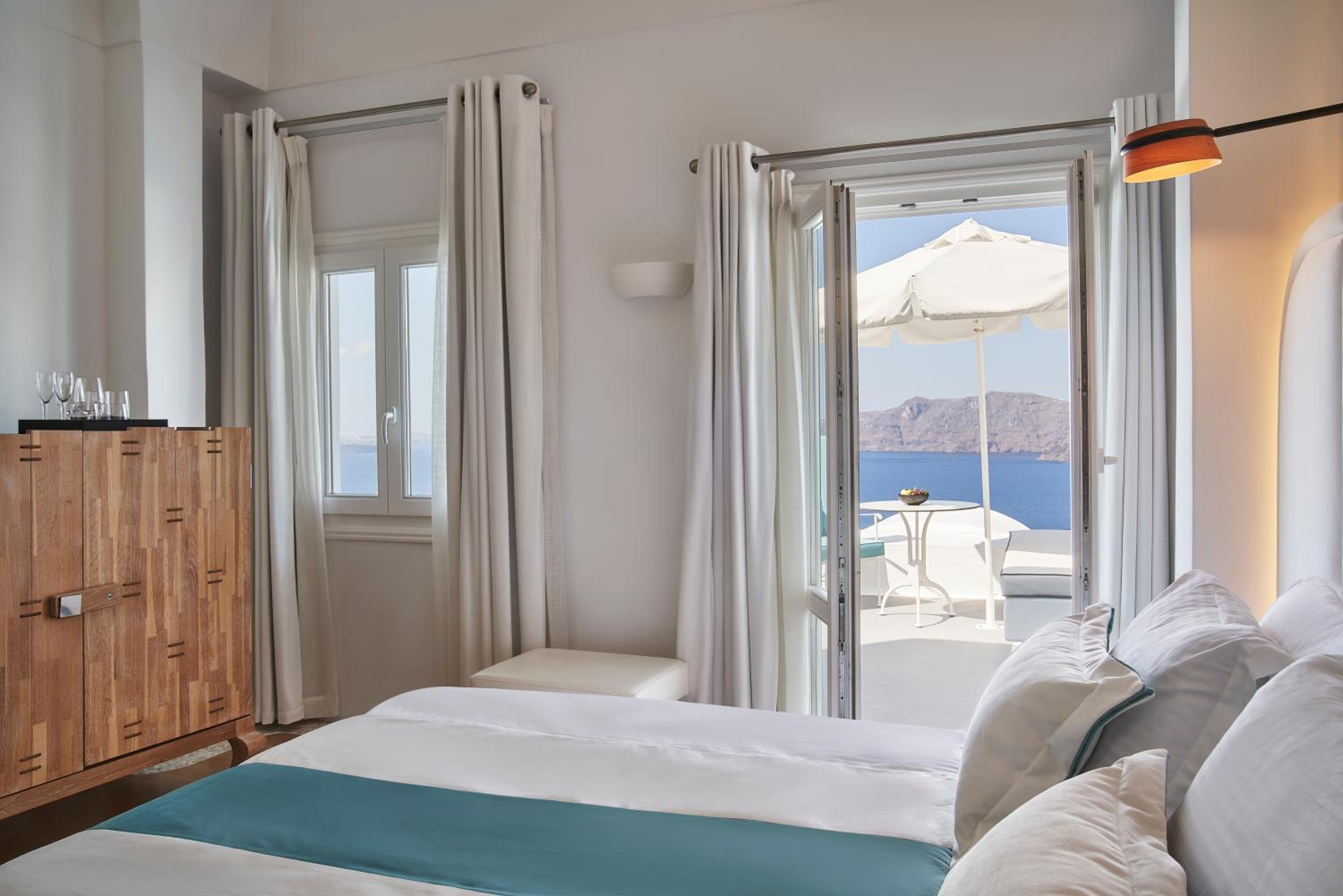 Katikies Santorini Gea House, Oia, Santorini, Greece (photo 5)