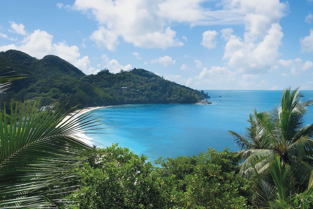 The Best Seychelles Luxury Resorts, Honestly Compared