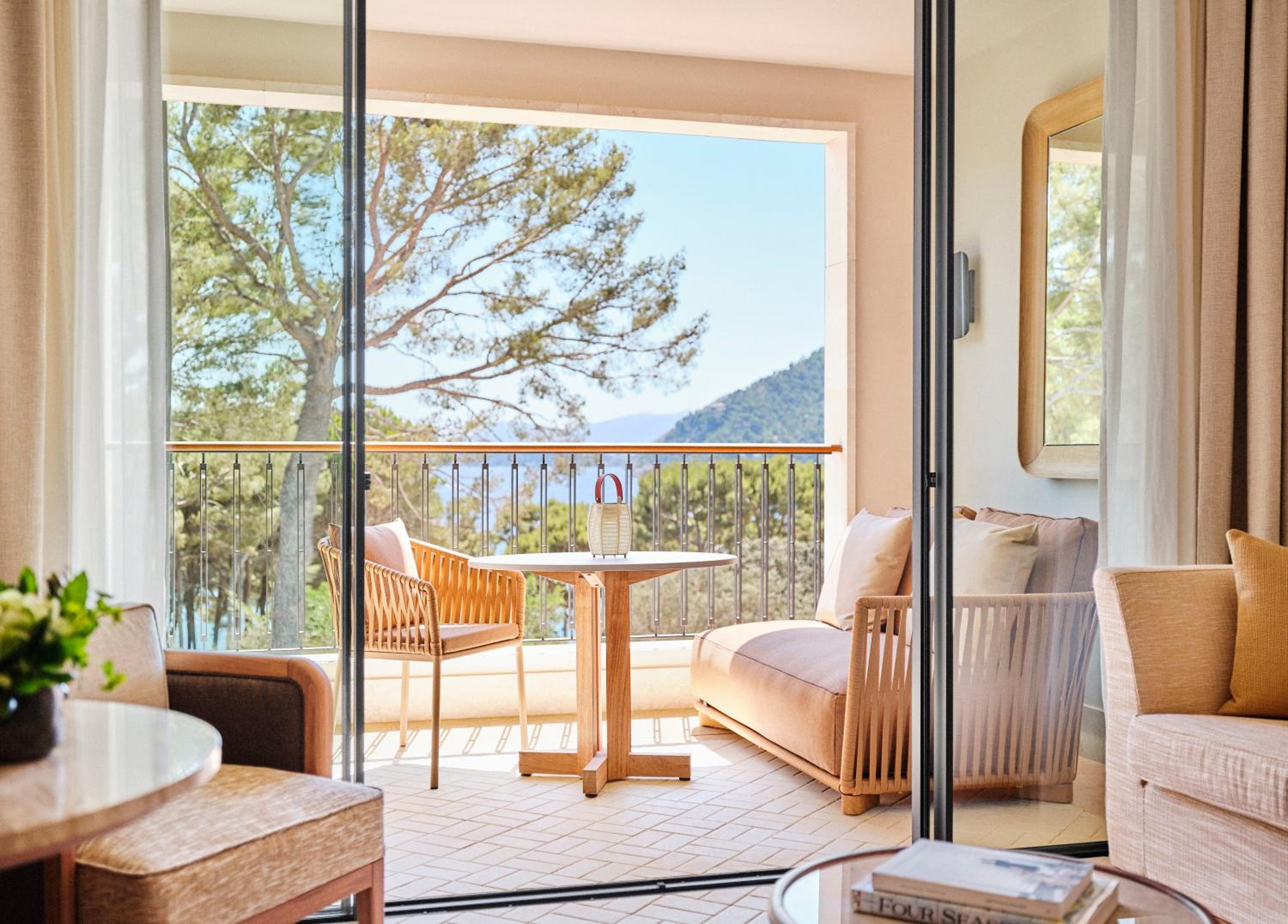 Four Seasons Resort Mallorca at Formentor, Port de Pollenca, Spain (photo 6)