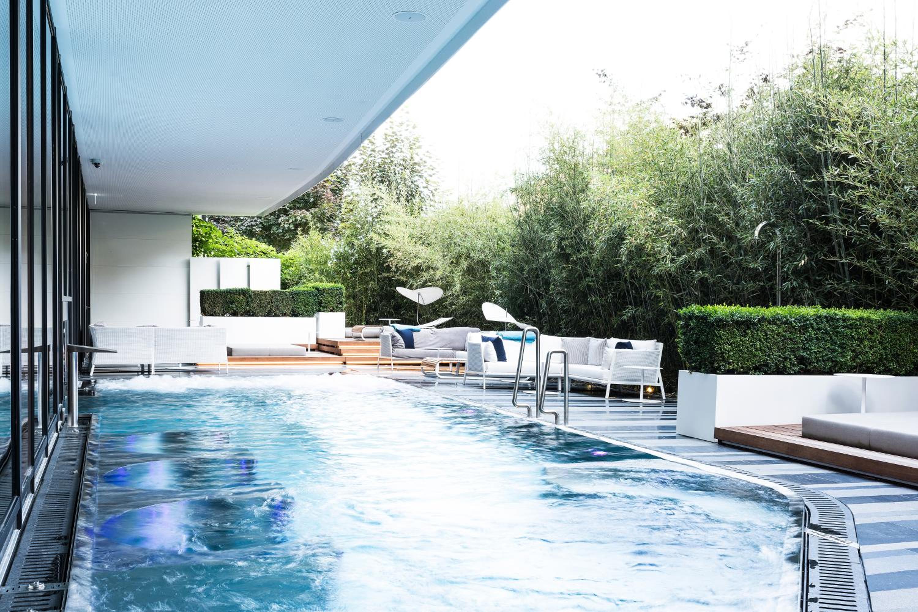 Royal Savoy Hotel & Spa, Lausanne, Switzerland (photo 2)