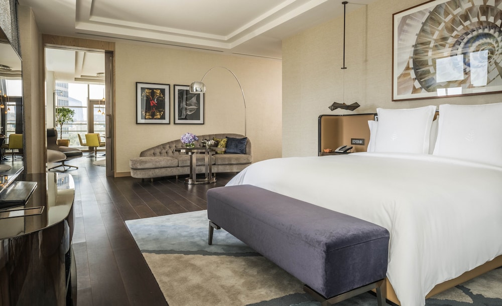Four Seasons Hotel Dubai International Financial Centre, Dubai, United Arab Emirates (photo 6)